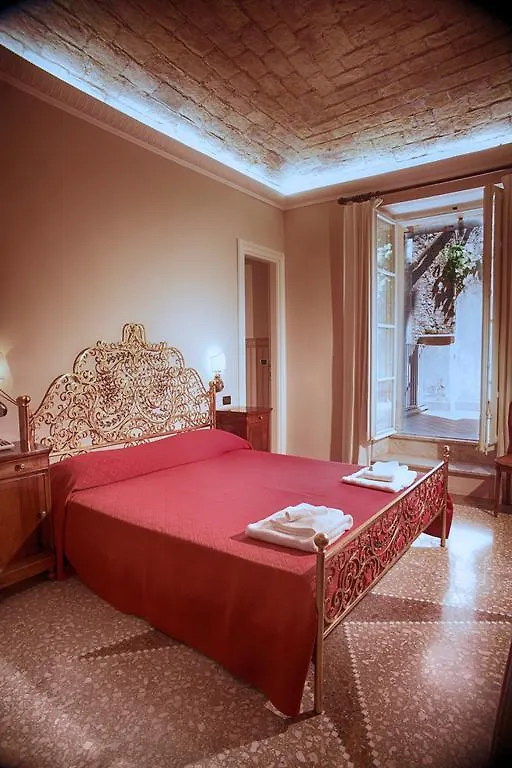 Hotel Domus Real Cardello Rom Gasthof