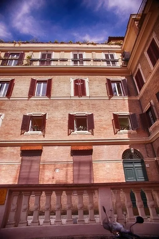 Domus Real Cardello Guest House Rome